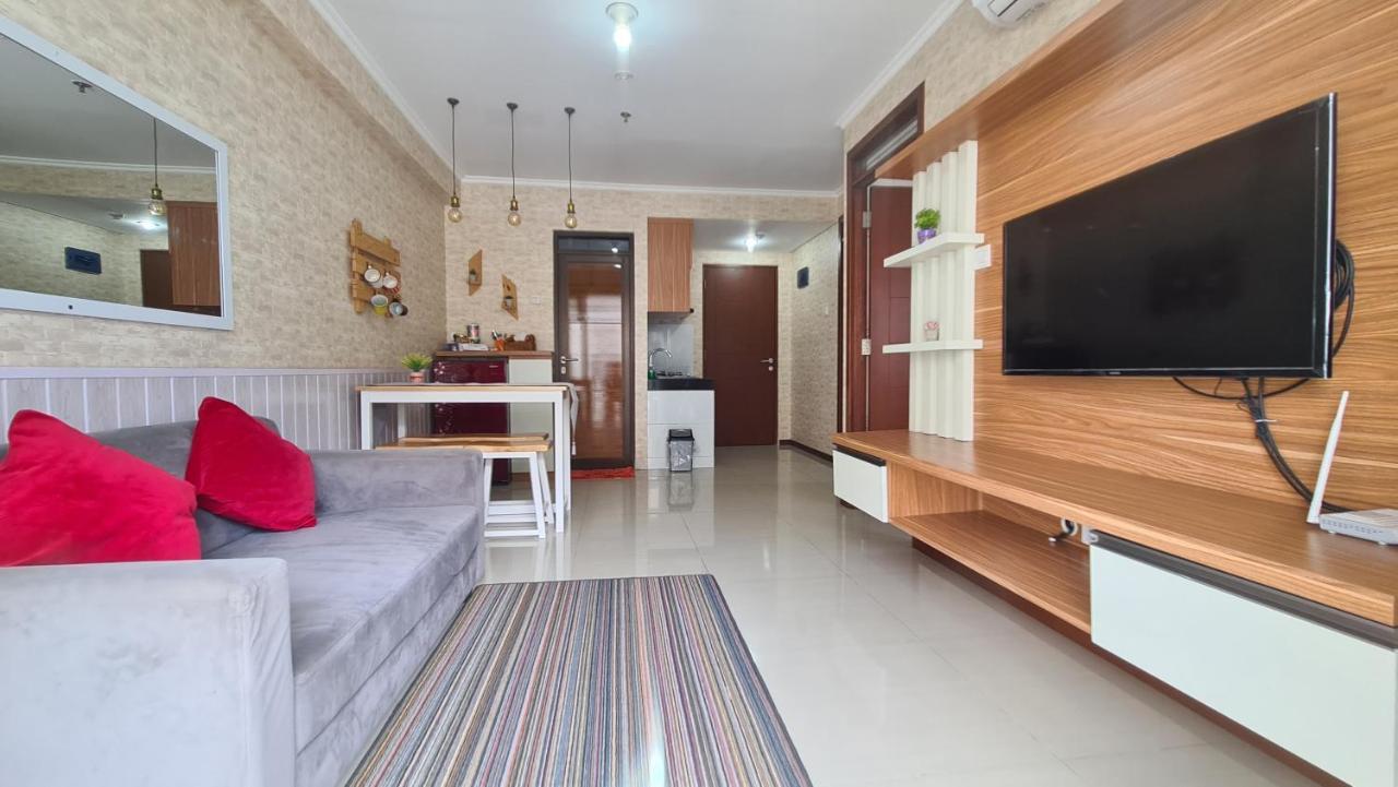 Апартаменти Gateway Pasteur 2Br Tower Depan Ruby 7 C Бандунг Екстер'єр фото